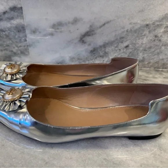 Tory Burch pointy skimmer with pearl logo 9.5m - Picture 7 of 10